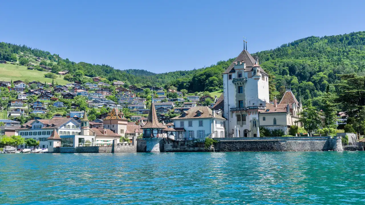 Castles in Switzerland That Look Straight Out of a Fairytale