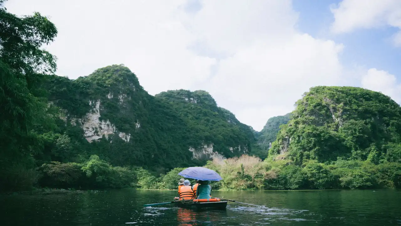 Best Places to Visit in Ninh Binh