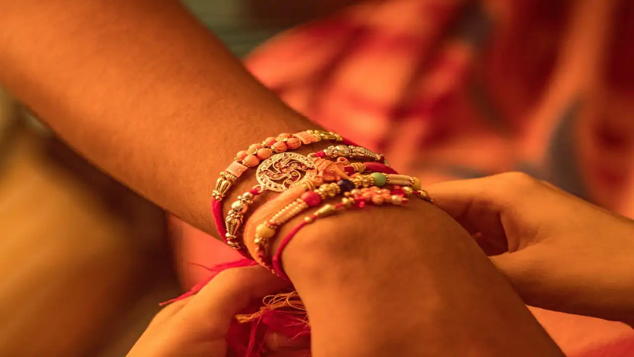 Trips to Take with Your Sibling in India: Make This Rakhi Special