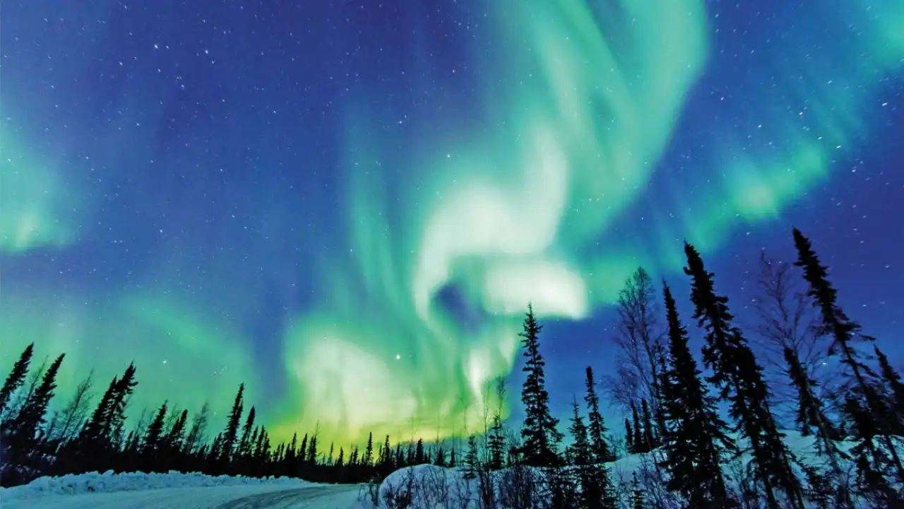 Northern Lights from India: How Much Does the Trip Cost in 2026?