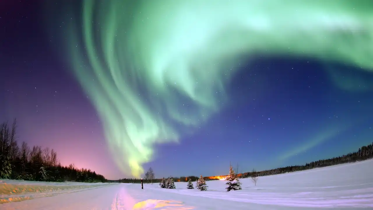 How Much Does a Northern Lights Trip from India Cost in 2026?