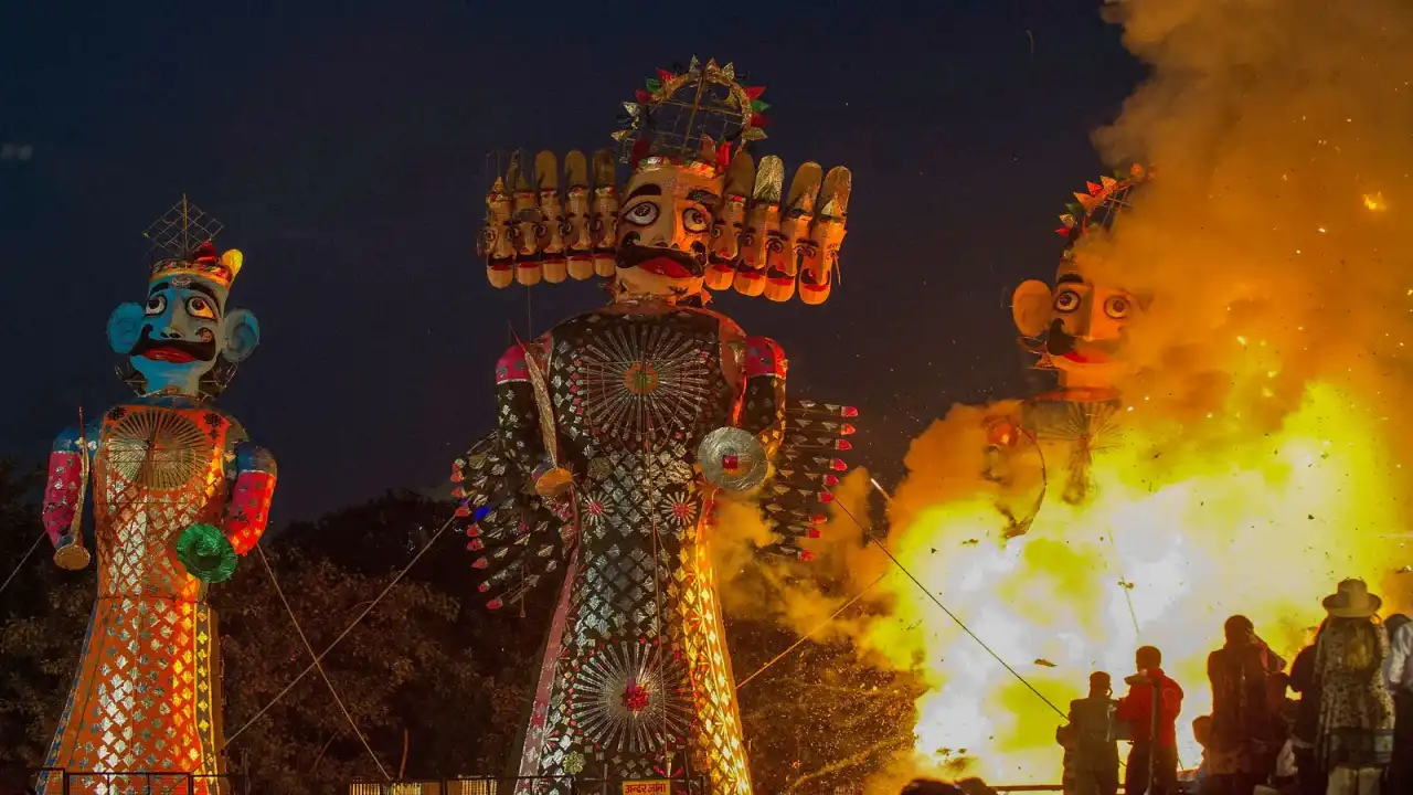 Delhi: Ravan Dahan And Ram Lila