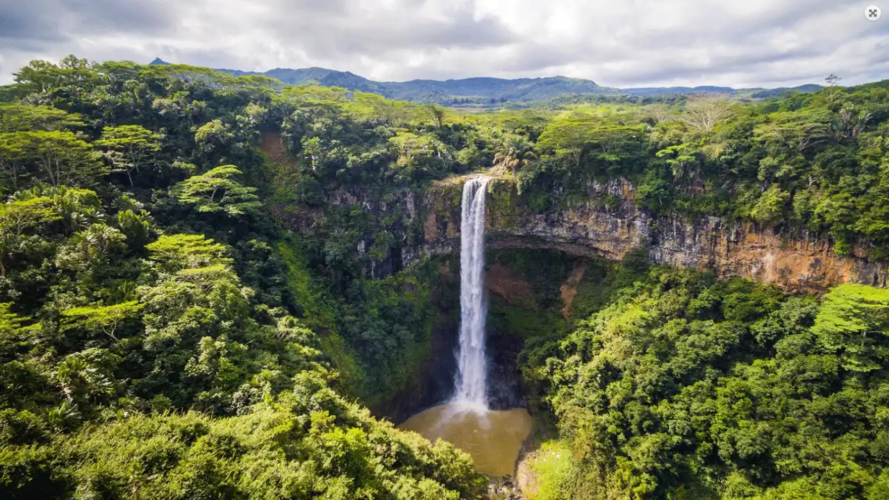 Chamarel