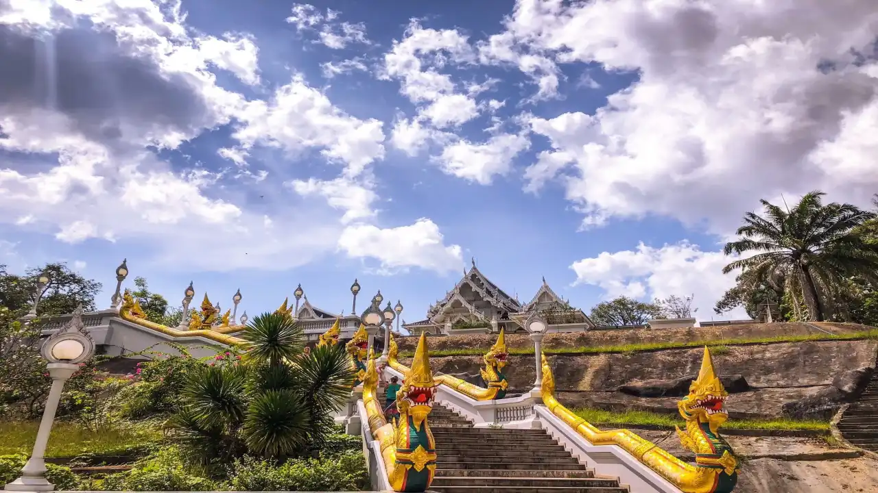 Wat Kaew Korawaram