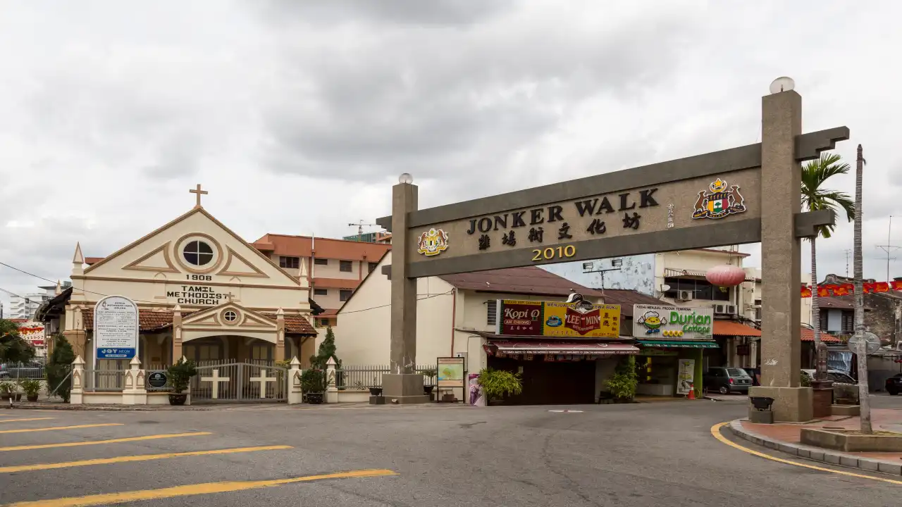 Melaka: Heritage, River Cruises and Local Food