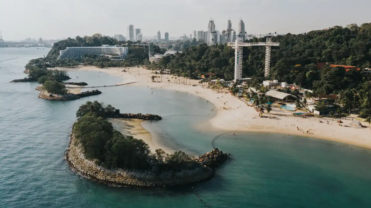Siloso Beach: Best for Water Sports and Fun