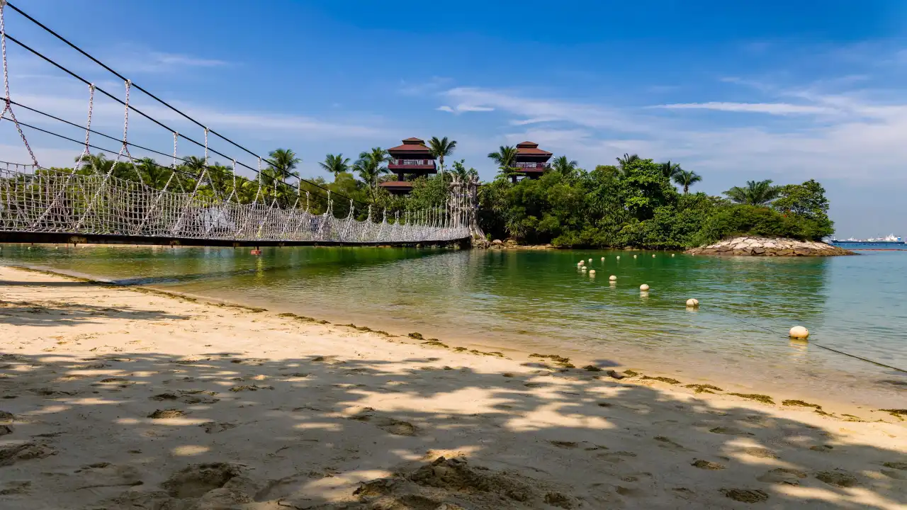 Palawan Beach: Best for Families