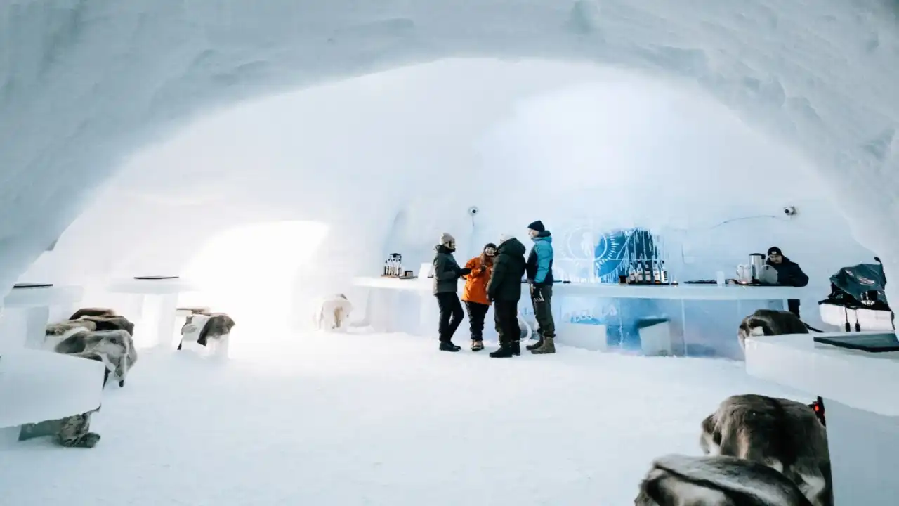 Snowman World