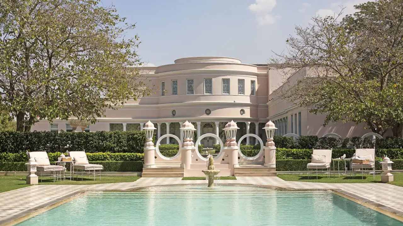 Stay Like Royalty: The Best Palace Hotels in Jaipur