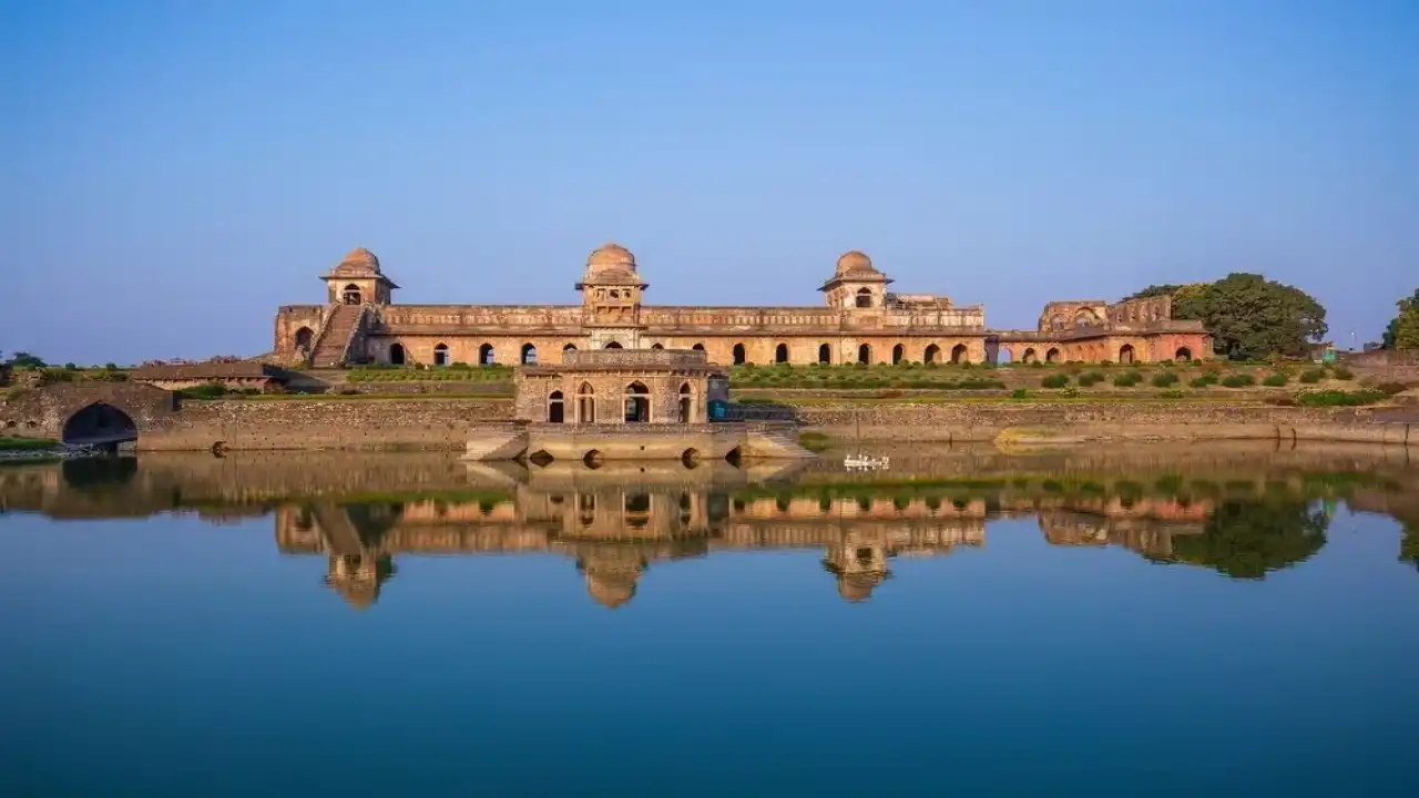 Mandu, Madhya Pradesh: A Medieval Architectural Treasure