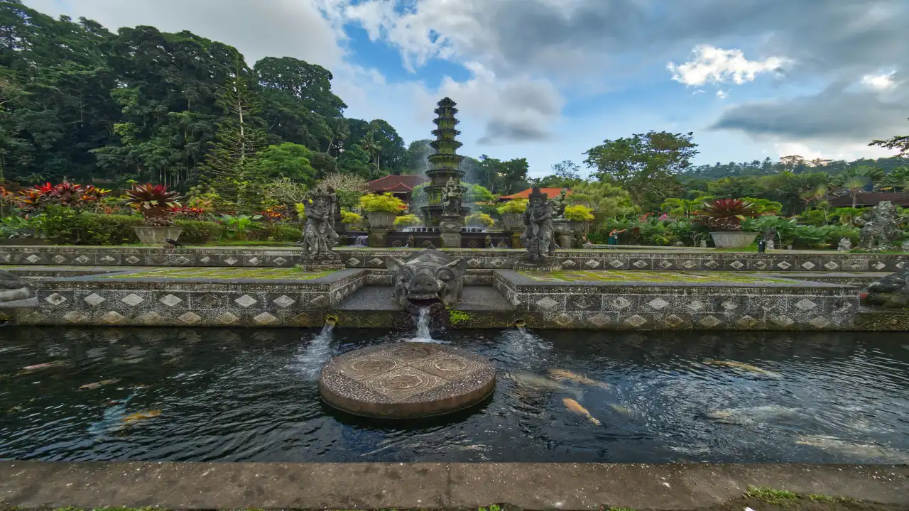 Tirta Gangga Water Palace: Bali’s Royal Oasis
