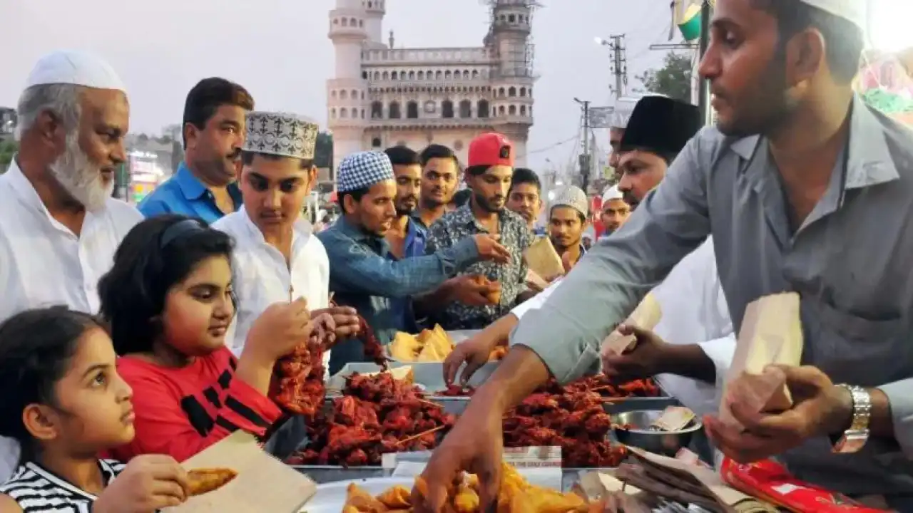 What Famous Food in Hyderabad Should Every Foodie Try?