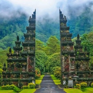 Bali Honeymoon Package for 10 Days: Relax, and Romance