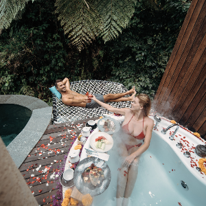 Bali Trip Couple Package: Beaches, Temples & Adventures