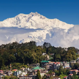 Darjeeling from Gangtok: Himalayan Family Journey