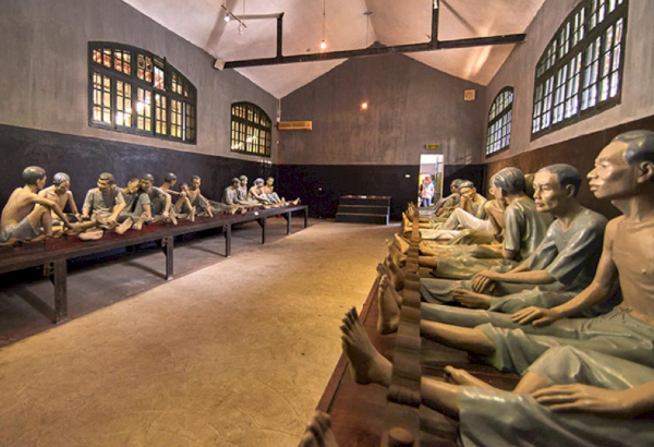 Discover Vietnam: The Perfect Holiday Package