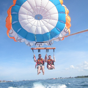 Romantic Bali Honeymoon Package for 7 Days