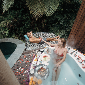 Romantic Bali Honeymoon Package for 7 Days