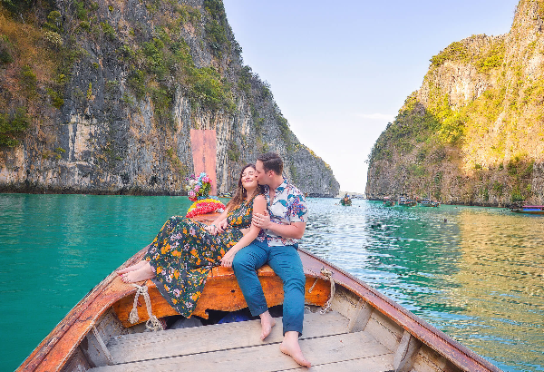Two Hearts, One Journey: Dreamy Thailand Trip Couple Package