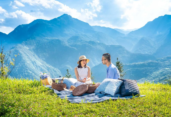 Vietnam Couple Package: 8 Days of Romance & Discovery