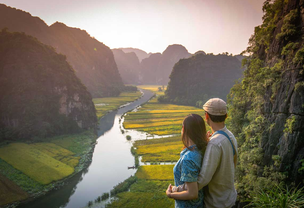 Vietnam Honeymoon Couple Package: A Romantic Getaway