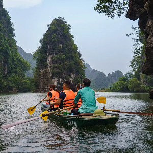 Vietnam Honeymoon Package: A Week of Love & Exploration