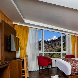 12 Days Darjeeling, Gangtok, North Sikkim & Pelling Tour Itinerary