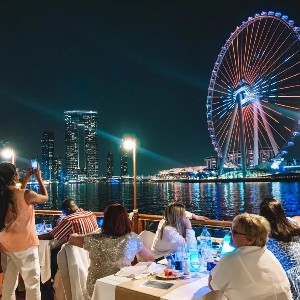 5 Day Dubai Tour Package For a Couple