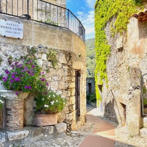 7-Day France Tour Package: Paris Wonders & Mediterranean Charm