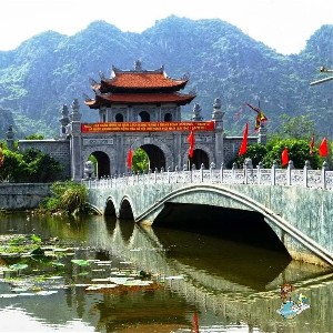 7 Days Vietnam Family Tour Itinerary: Da Nang, Hoi An & Hanoi