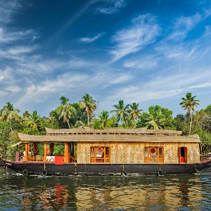 7 Nights 8 Days Kerala Itinerary: Perfect Romantic Escape for Honeymooners