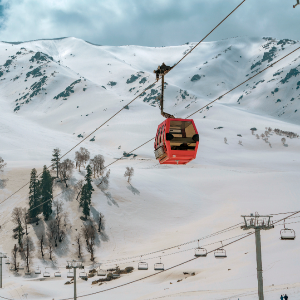 Across Meadows & Memories: Kashmir Holiday Package