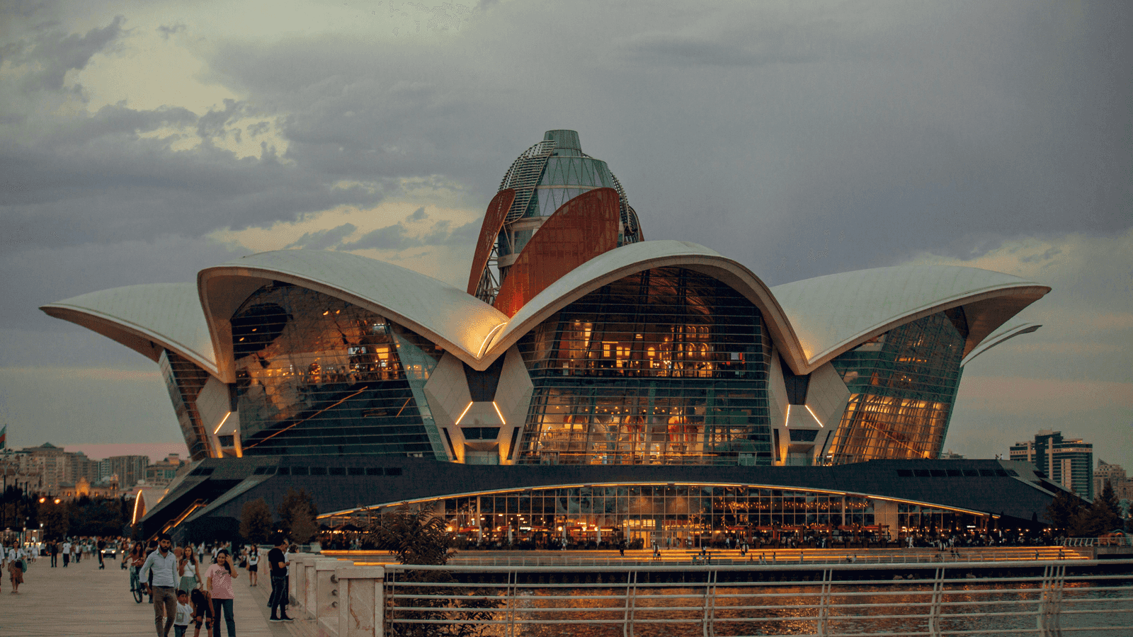 Baku Trip: Discover the Best of Azerbaijan in 6 Days