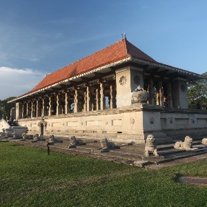 Classic Sri Lanka 5-Day Itinerary: Hills, Heritage & City