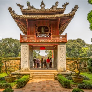 Complete Vietnam Trip Package: Cities, Countryside, and Coastal Charm