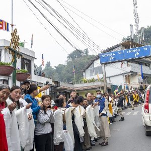 Darjeeling from Gangtok: Himalayan Family Journey