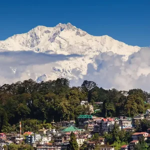Darjeeling from Gangtok: Himalayan Family Journey