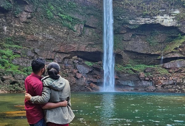 Discover Meghalaya’s Beauty: North East Honeymoon Package