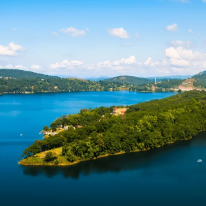 Discover Meghalaya’s Beauty: North East Honeymoon Package