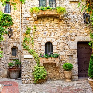 Discover Vietnam: The Perfect Holiday Package