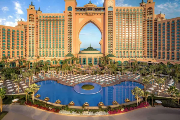 Dubai Holiday Tour Package: Your Ultimate Getaway — photo 1