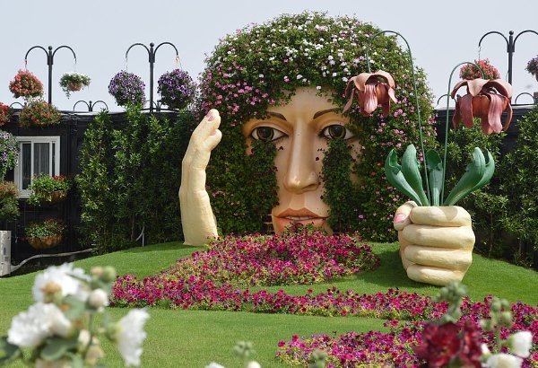 Dubai Trip Package: Luxury & Adventure Awaits