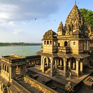 Explore Tamil Nadu, Karnataka, and Kerala in 7 Days