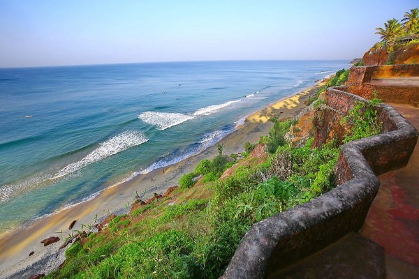 Family Kerala Trip: Explore the Best of Hills, Wildlife, and Beaches in 6 Days — photo 2