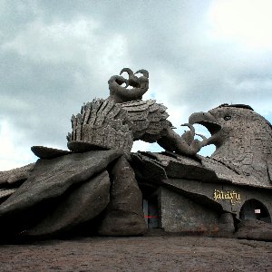 Family Kerala Trip: Explore the Best of Hills, Wildlife, and Beaches in 6 Days