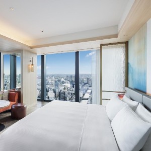 Japan Tour Itinerary Blending Modern Cities & Timeless Traditions