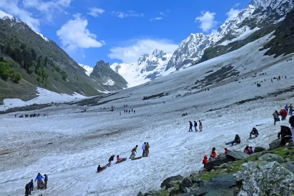 Kashmir Family Tour Package: Srinagar to Sonmarg Adventure — photo 4