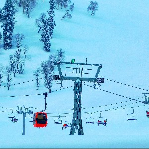 Kashmir Tour Itinerary: 6 Days of Lakes, Valleys & Himalayan Landscapes