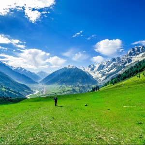Kashmir Tour Itinerary: 6 Days of Lakes, Valleys & Himalayan Landscapes