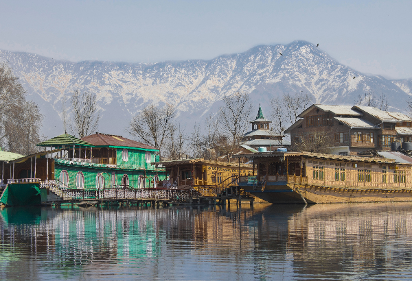 Kashmir tour: Mesmerizing Beauty